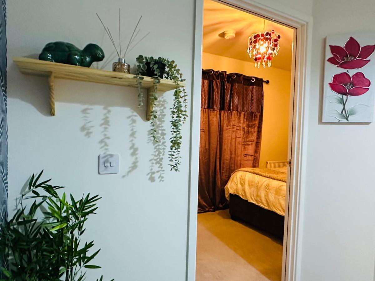 Villa Modern 3 Bed With Free Parking And Garden Close To Center And Airport Édimbourg